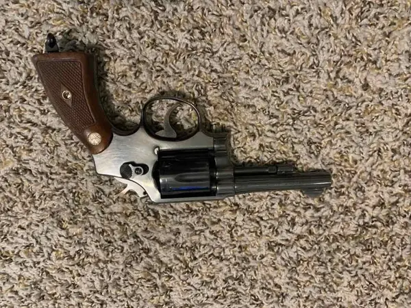 Smith & Wesson 10-5 38 special