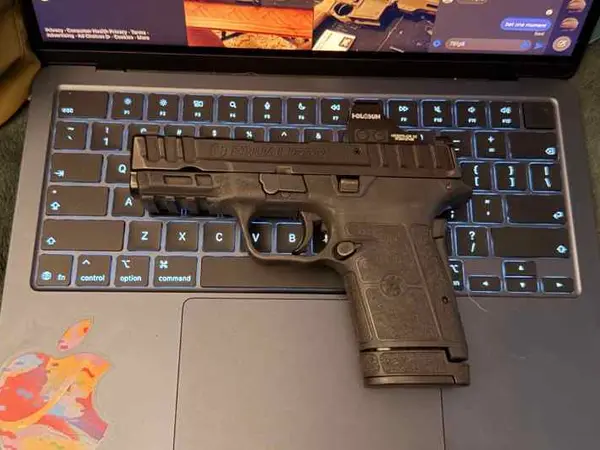 Smith & Wesson Equalizer 9mm w/ 507k Green dot WTT