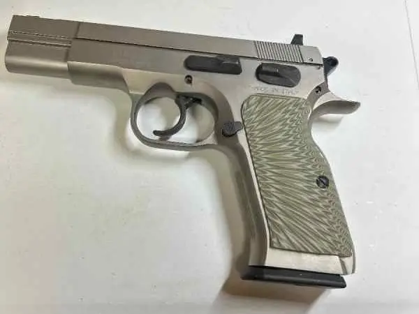 Tangfolio Witness