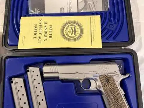New in Box Dan Wesson Specialist 9mm Unfired Mint