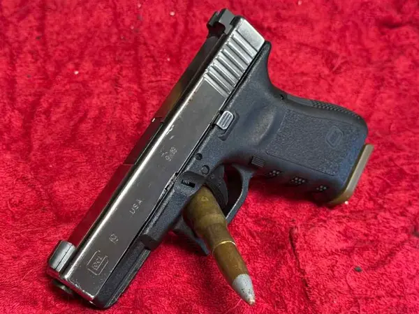G19 slide