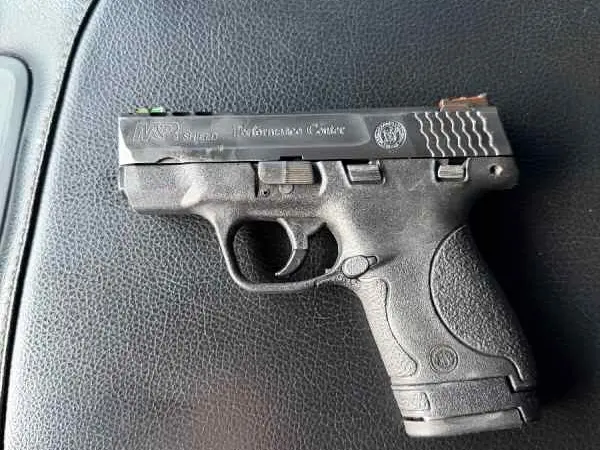 Smith and Wesson Mp9 shield Performance Center