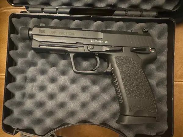HK USP Tactical .45ACP