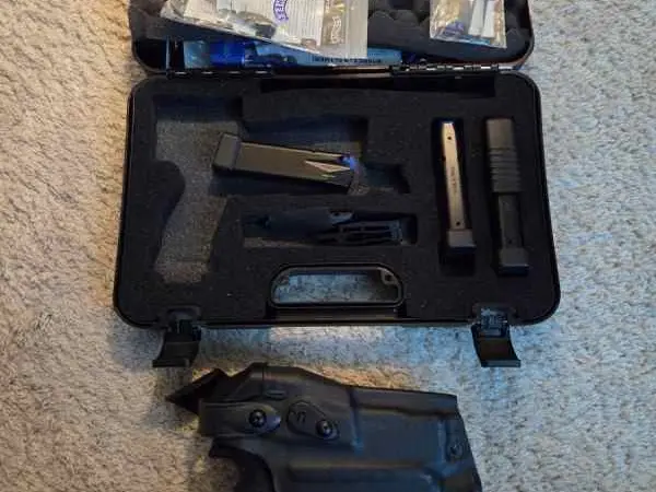 Walther PDP Pro SD Compact 4.6" w/extras