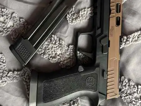 Full Size Sig P320