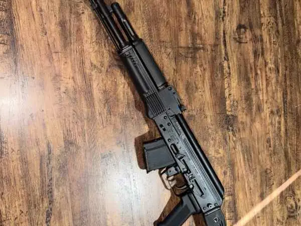 Like new only 20 rds fired arsenal 107FR