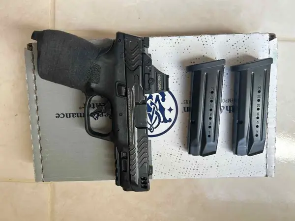 Smith & Wesson MP 2.0 Carry Comp compact LNIB