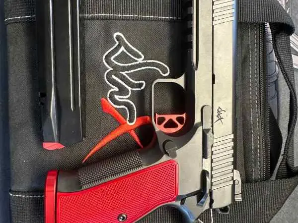 Dan Wesson DWX Full-size New Unfired