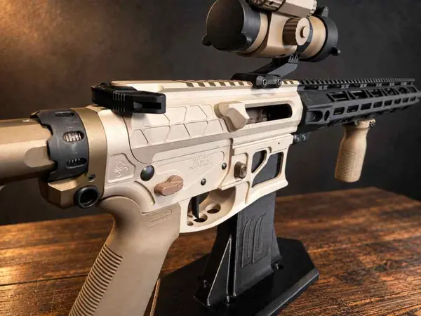 Brand New Custom Built AR 15 w Optic