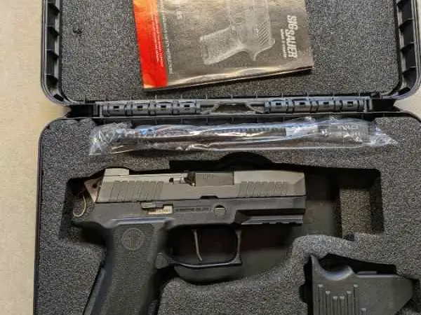 Sig X-Compact