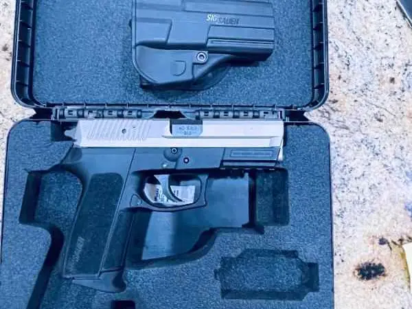 Sig Sauer SP2022 40 cal