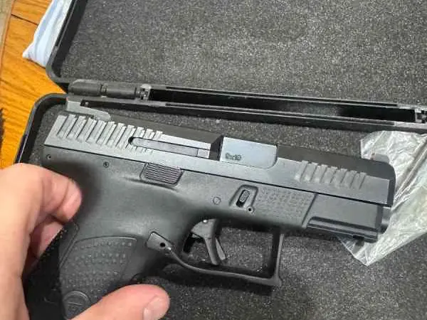 CZ P-10S