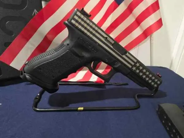 Glock 34 gen 3 like new, ported and stippled