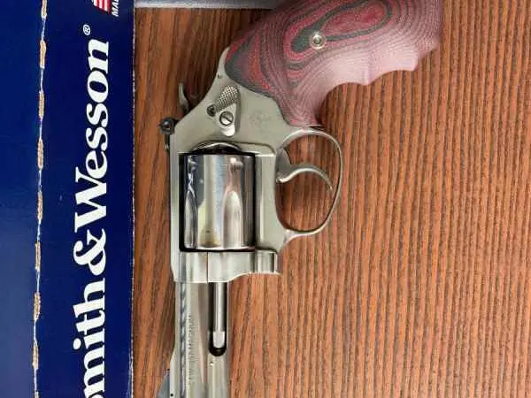 SMITH & WESSON MODEL 60-15 3" CHEIFS SPECIAL