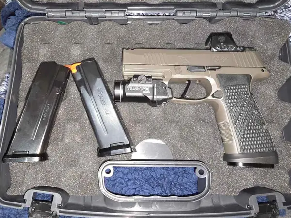 P365 AXG Legion w/ extras!!!