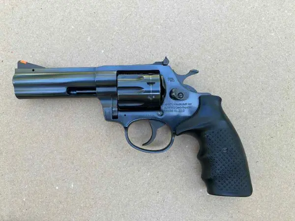 RIA Alfa Proj AL22 22lr Double Action Revolver