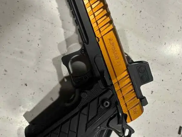 Apollo 11 V2 and S&W FPC