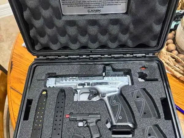 Canik rival s SFX