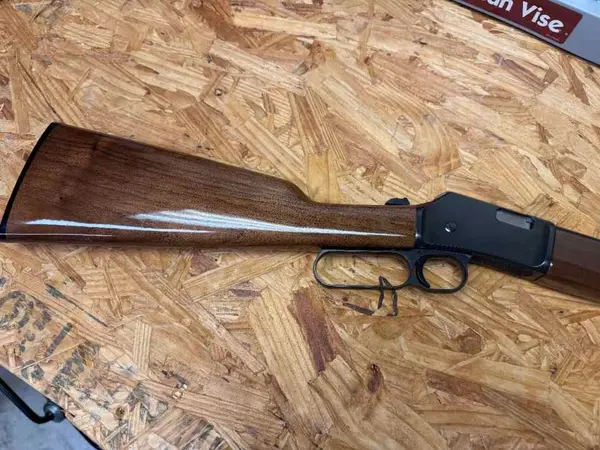 Browning BL-22 Grade I Lever-Action Rifle