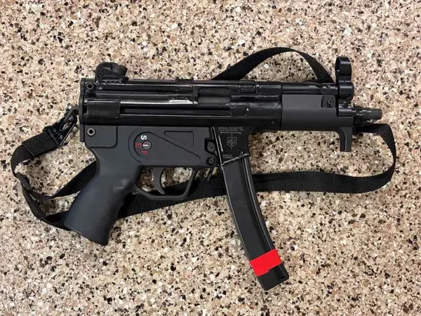 MAC 5k MP5k Clone
