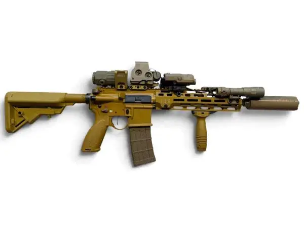 HK MR556 RAL8000