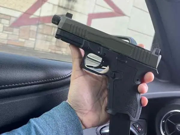 G19