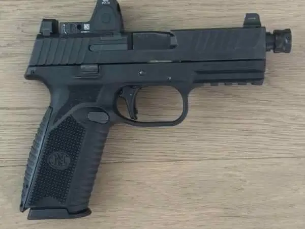 FN 509 Tactical with Trijicon RMR 3.25 MOA