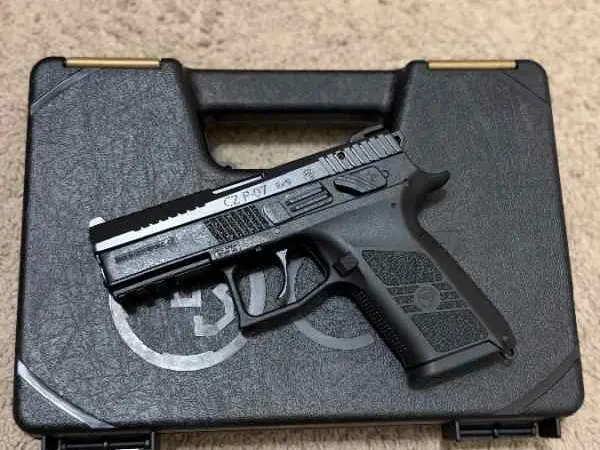 CZ P-07