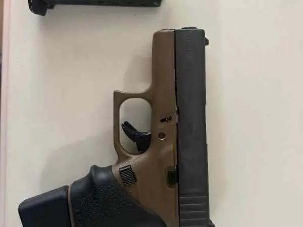Glock 43 FDE 9mm