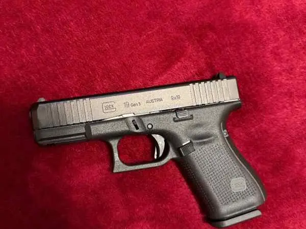 Gen 5 Glock 19 9mm