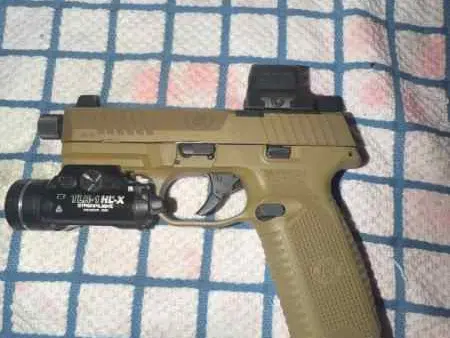 FN 509 midsize tactical pistol