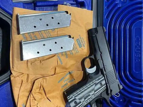 WTS LNIB Dan Wesson ECO .45 w/4 mags