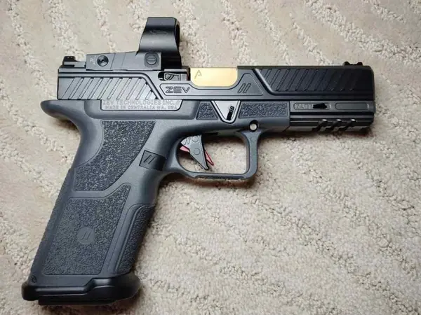 Zev OZ9