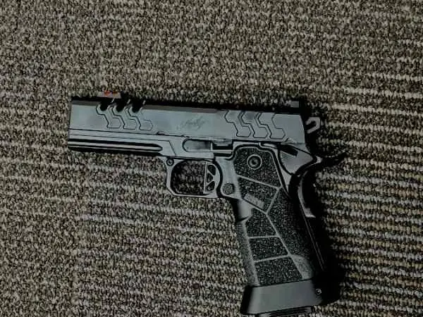 Kimber 2K11 pro comp 4.25”