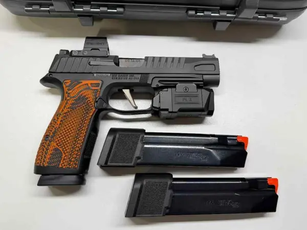 Sig Sauer, P365 Fuse AXG, Metal Grip(Abilene/DFW)