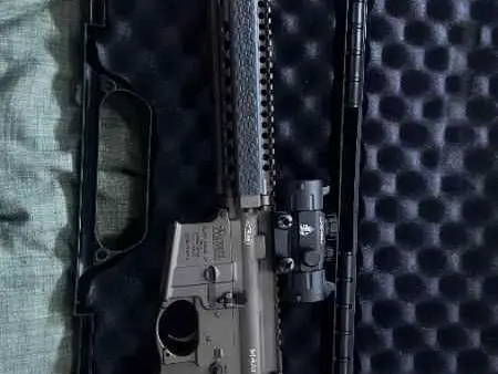 Looking to sell Daniel Defense m4a1 Mil spec +