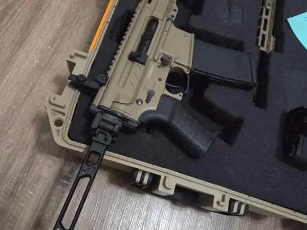 CMMG Dissent 6.5" .300 blk FDE