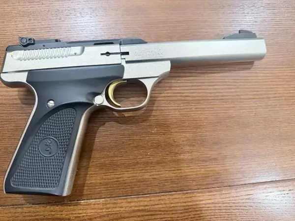 Browning Buck Mark .22