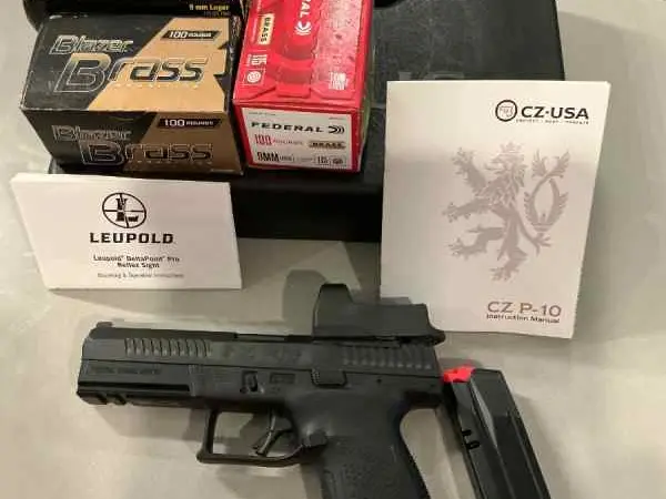 Cz model P 10 F