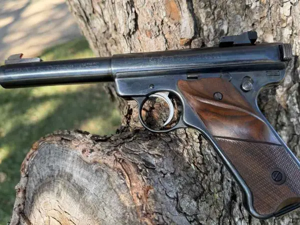 Ruger Mark II target first yr production (1982)