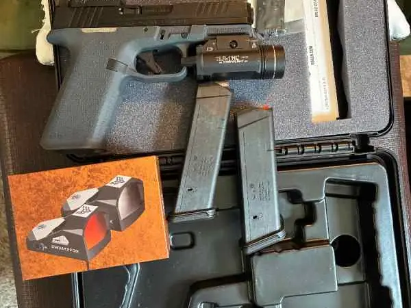 RUGER RXM WITH LIGHT AND DOT