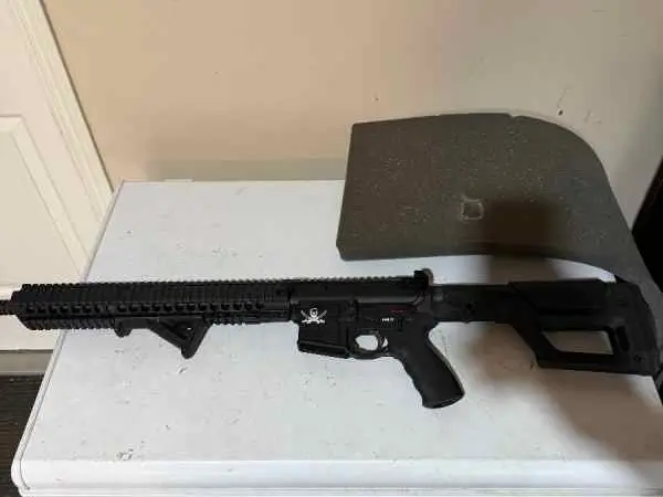 Spikes tactical AR