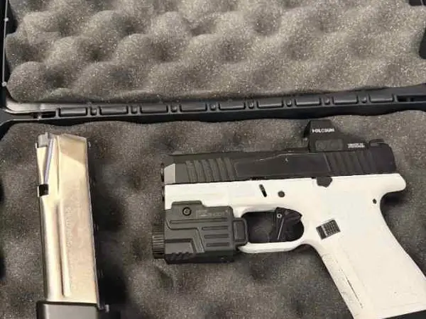 PSA Dagger Compact