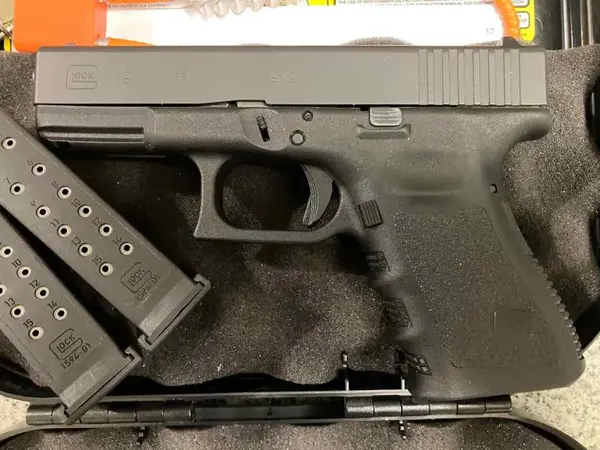 NIB Glock 19 G3 9mm