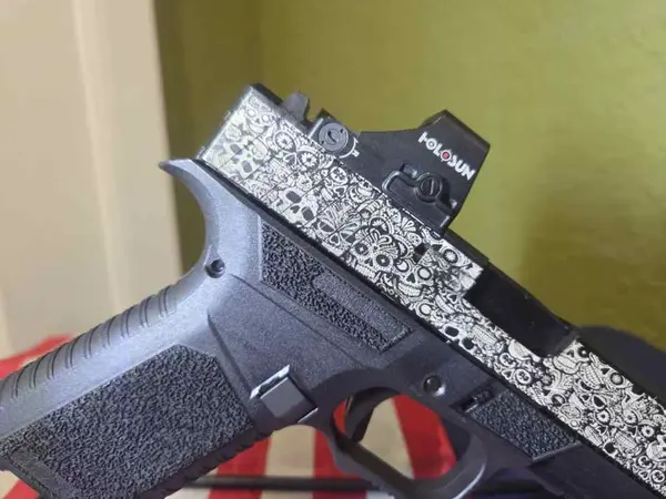 Glock 48 SCT custom sugar skulls engraving holosun