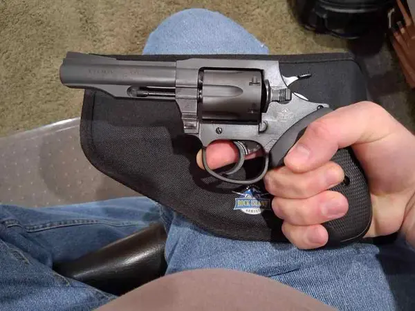 ROCK ISLAND ARMORY M200 .38 SPECIAL LNIB $300