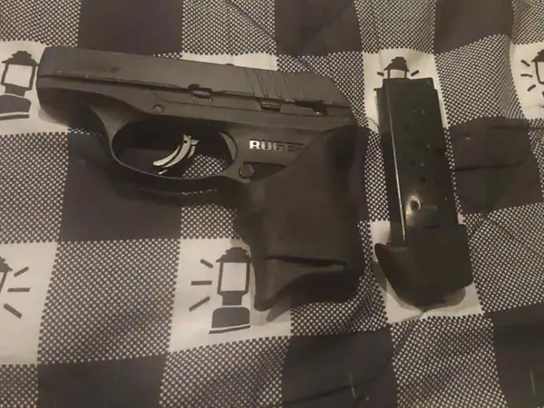Ruger Ec9s