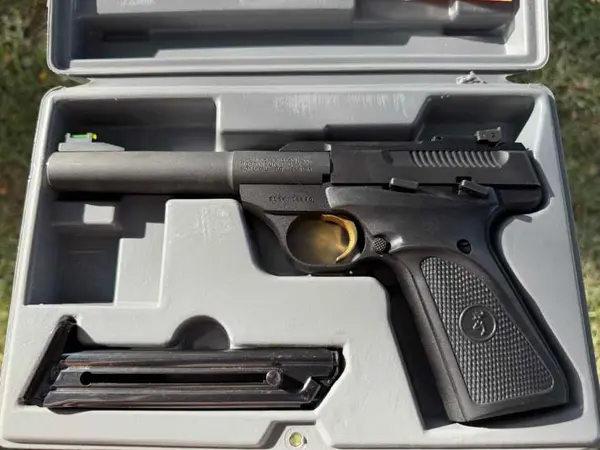 Browning Buckmark pistol FS/FT