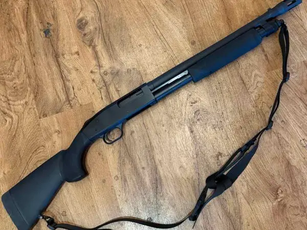 Mossberg 590