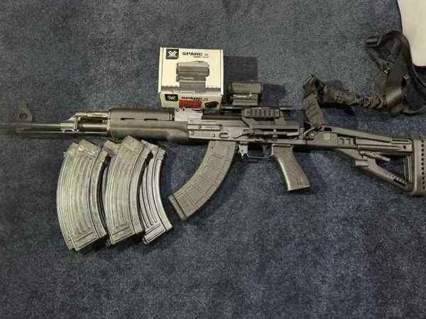 Zastava M70 AK-47 with Ammo,Optic & 6 Mags